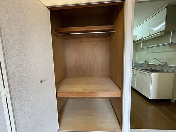 画像18:(参考)同マンション同間取り他部屋の写真