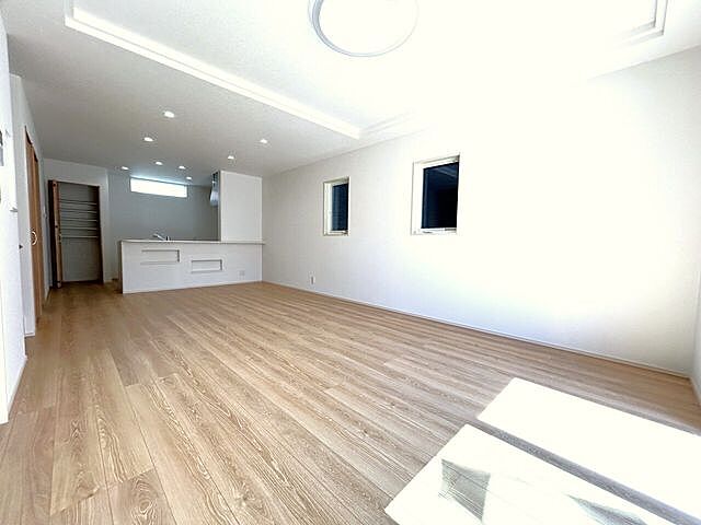 リビング/ダイニング 熊本市南区白藤1丁目6-22付近