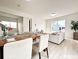 リビング/ダイニングの画像