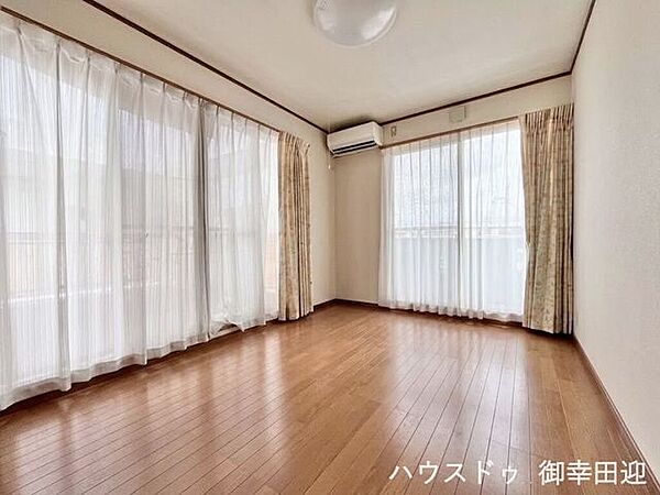 洋室