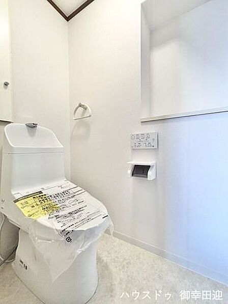 ■一人になれる安らぎの場所■清潔さと静けさを両立した空間。心落ち着くひとときを過ごせる、プライベートなレストルームです。