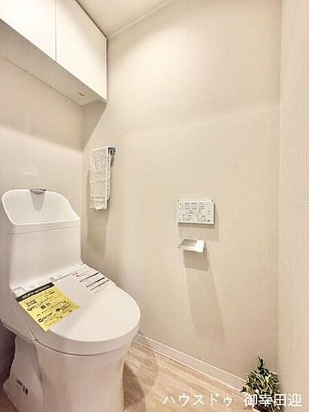 ■一人になれる安らぎの場所■清潔さと静けさを両立した空間。心落ち着くひとときを過ごせる、プライベートなレストルームです。