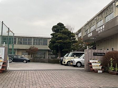 出水小学校 770m