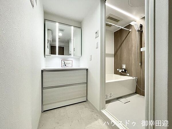 ■清々しいリフレッシュ空間■自分を磨き、気持ちを切り替えるプライベートスペース。