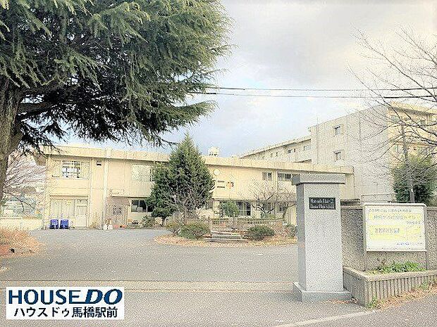 第二中学校【学校教育目標】確かな学力を備えた 心豊かな 活力ある生徒の育成 1200m