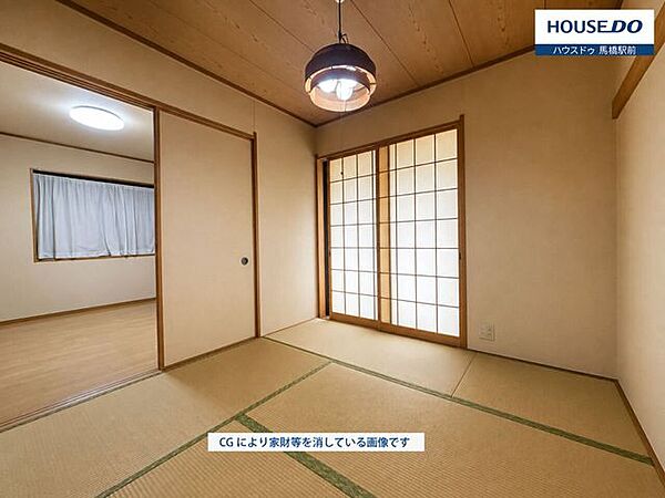リビングとつながった陽当たりの良い和室。お子様のお昼寝や遊び部屋として、客間としても独立可能とマルチに使えますね。