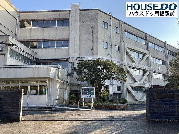 八ケ崎小学校学校教育目標 自ら学ぶ子　たくましい子　思いやりのある子 860m