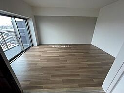 Raffine 京都上鳥羽 103 1階2LDKのリビング/ダイニング