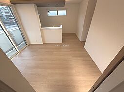 ソレイユ嵯峨野 101 1階2LDKのリビング/ダイニング