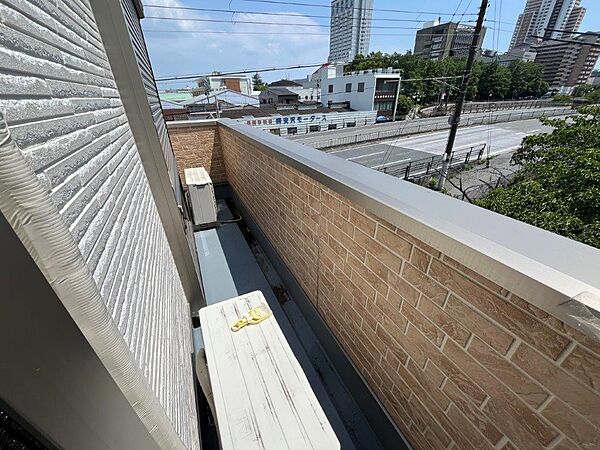すべてのお部屋がバルコニーに面しています。