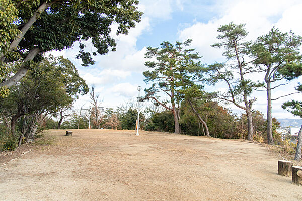 香里ケ丘東公園（1545m）