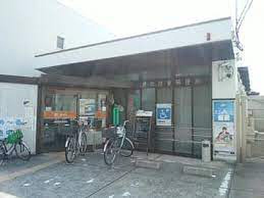 堺向陵東郵便局（583m）