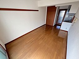 ビューハイツ早崎 0404 4階ワンルームのリビング/ダイニング