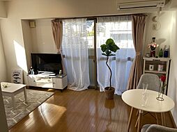 パール・88番館 0505 5階1LDKのリビング/ダイニング