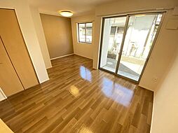 パートリア’15 0102 1階ワンルームのリビング/ダイニング