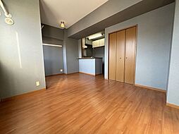 鹿児島市電2系統 天文館通駅 徒歩5分の賃貸マンション 4階ワンルームのリビング/ダイニング