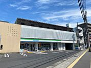ファミリーマートにしだ三丁目店（230m）