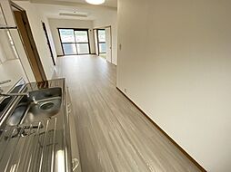 ラージビュー 3LDKの写真