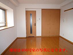 ヴィクトワール五番館 0506 5階1Kのリビング/ダイニング