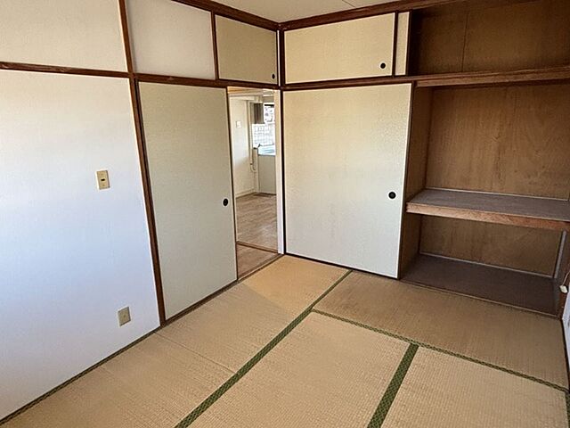 寝室