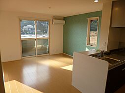 ウェルネスＳ・Ａ 0202 2階2LDKのリビング/ダイニング