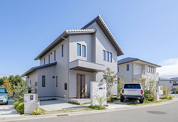 ■外観■電線・電柱の地中化による美しい街並み設計