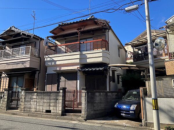 外観：328000621294