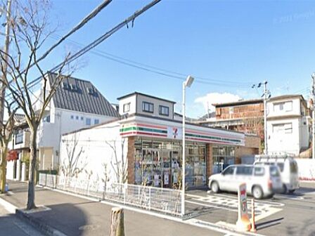 セブンイレブン 西宮樋之池町店(1900m)