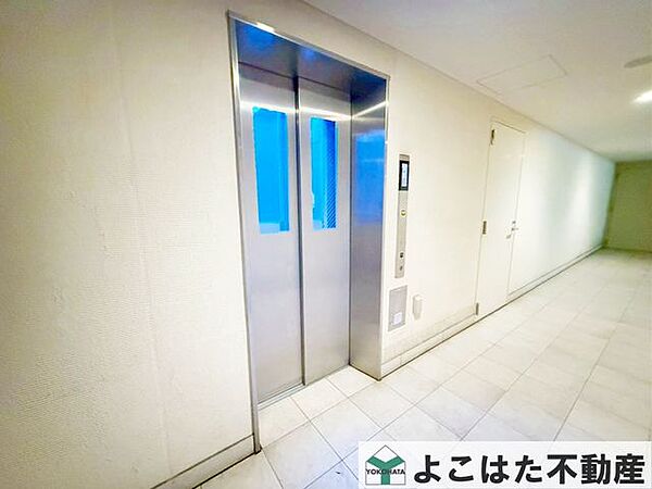 毎日の階段の上り下りから解放！重い荷物もベビーカーもスムーズに運べる、エレベーター完備の快適マンションです。