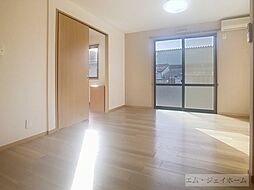 ポイントスクエア 101 1階1LDKのリビング/ダイニング