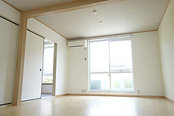 ジュノス唐崎 107 1階1LDKのリビング/ダイニング