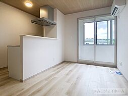 CA彩り 202 2階1LDKのリビング/ダイニング