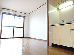 ハイツエクセルV番館 102 1階2LDKのリビング/ダイニング