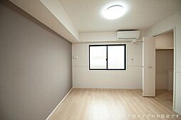 ＧＲＥＥＮＡＷＡＹII 106 1階1LDKのリビング/ダイニング