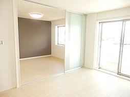 ジラソーレ 0303 3階2LDKのリビング/ダイニング