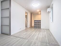 Farouche 102 1階1LDKのリビング/ダイニング