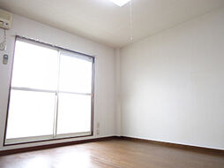 Surplus Iハピネス B206 2階1Kのリビング/ダイニング