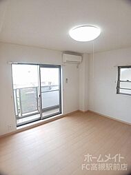 JR山陰本線 馬堀駅 徒歩16分の賃貸マンション 3階1Kのリビング/ダイニング