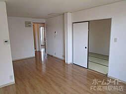 阪急京都本線 高槻市駅 徒歩29分の賃貸アパート 2階2LDKのリビング/ダイニング