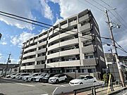 上牧駅より徒歩5分 1階 築15年11ヶ月の賃貸物件