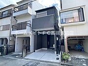 水無瀬駅より徒歩13分 築1年8ヶ月 2階建の賃貸物件