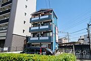 富田駅より徒歩2分 2階 築32年7ヶ月の賃貸物件
