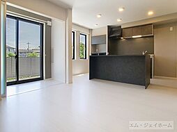 近江鉄道八日市線 太郎坊宮前駅 徒歩3分の賃貸アパート 1階1LDKのリビング/ダイニング