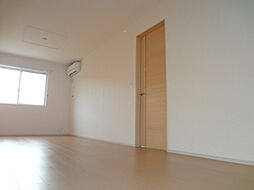 近江鉄道近江本線 愛知川駅 徒歩18分の賃貸アパート 1階1LDKのリビング/ダイニング