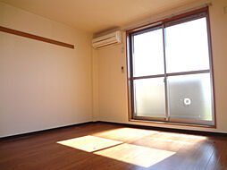 近江鉄道近江本線 愛知川駅 徒歩18分の賃貸アパート 1階1Kのリビング/ダイニング