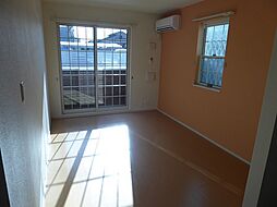 近江鉄道近江本線 八日市駅 4kmの賃貸アパート 1階1LDKのリビング/ダイニング