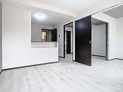 JR草津線 手原駅 徒歩23分の賃貸マンション 1階2LDKのリビング/ダイニング