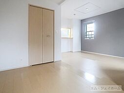 近江鉄道近江本線 八日市駅 4.2kmの賃貸アパート 2階1LDKのリビング/ダイニング