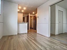 JR草津線 寺庄駅 徒歩5分の賃貸アパート 1階1LDKのリビング/ダイニング