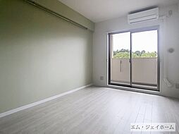 JR東海道・山陽本線 南草津駅 徒歩27分の賃貸マンション 3階1Kのリビング/ダイニング